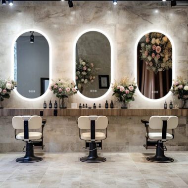 LED Light Mirror: Transform Your Vanity Setup